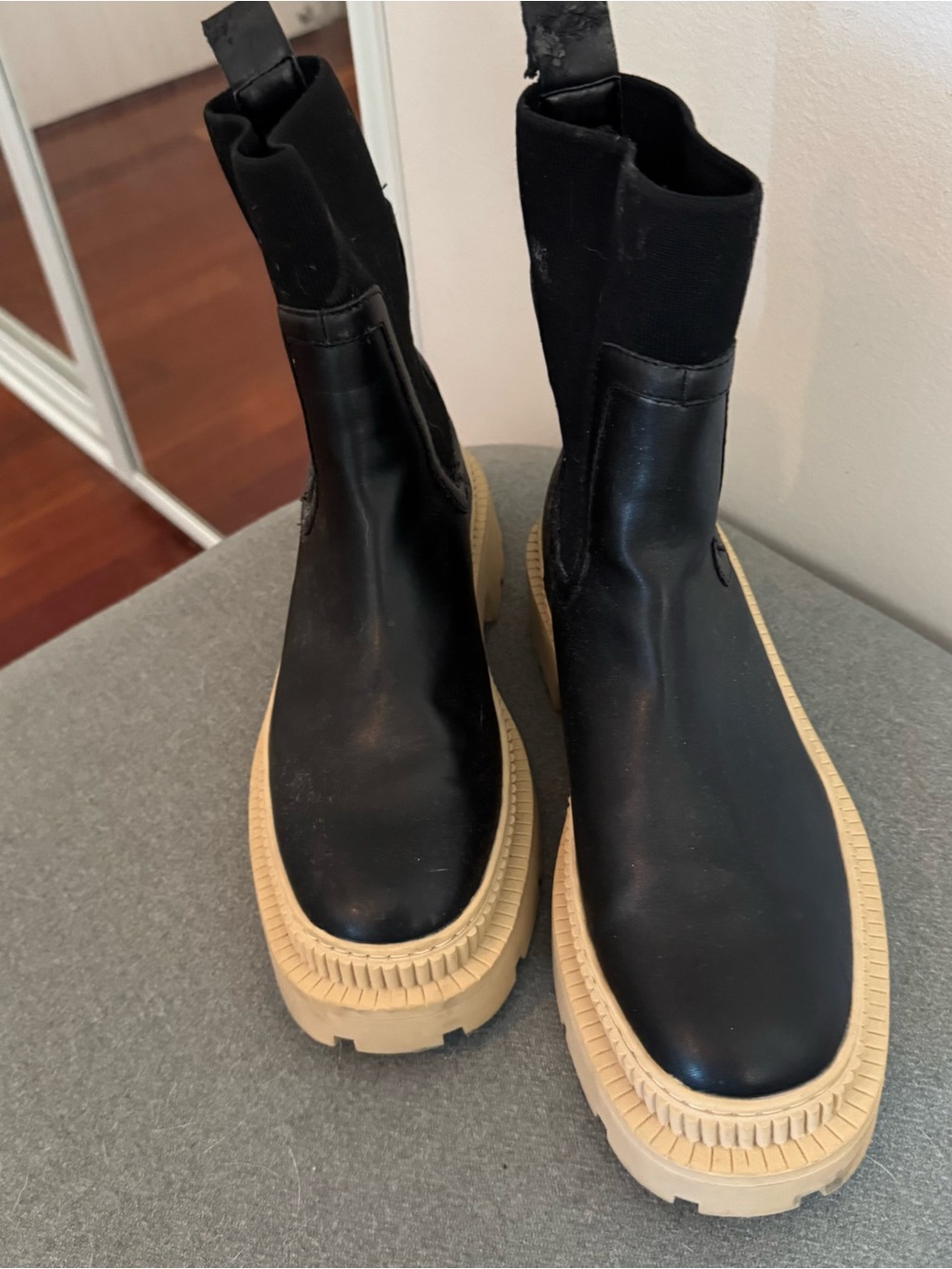 Mango Black Chelsea Lug Sole Platform Boots Size 9 - Picture 4 of 9